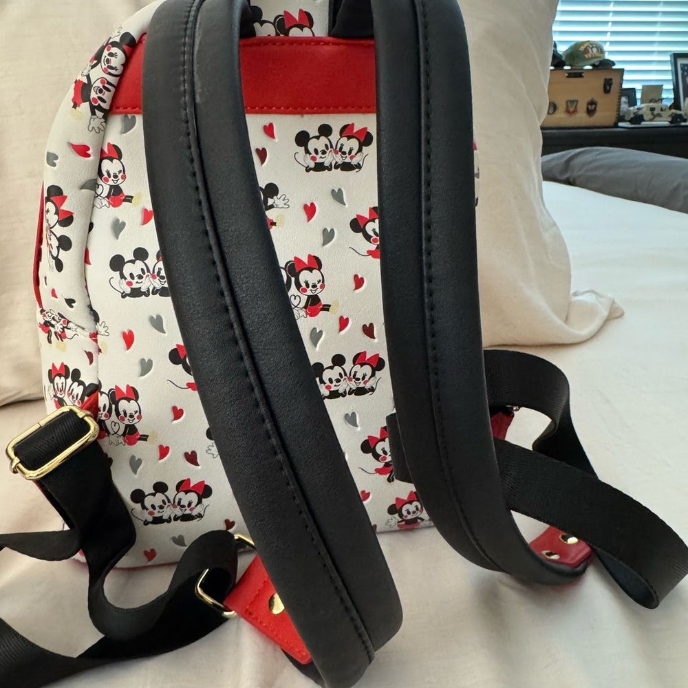 Loungefly Mickey Minnie Love Heart AOP Mini Backpack + Wallet Valentine Couple - Picture 4 of 15